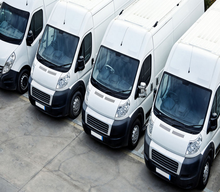 Fleet Vehicles and Headlight Maintenance Are a Must for Houston Businesses